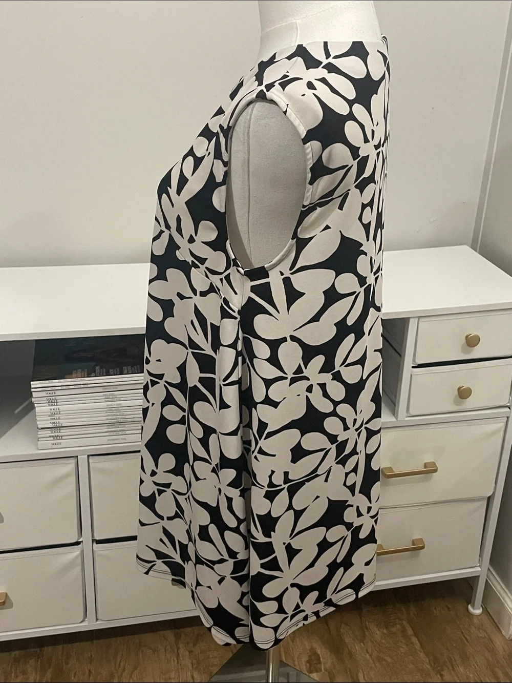 Liz Claiborne like new